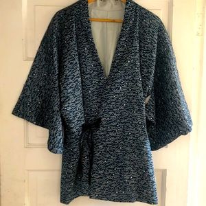 Beautiful handmade silk/wool kimono blue patterned